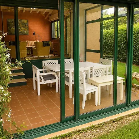 Casa Con Jardin En Novales, Entre Comillas, Santillana Y La Costa Дом отдыха
