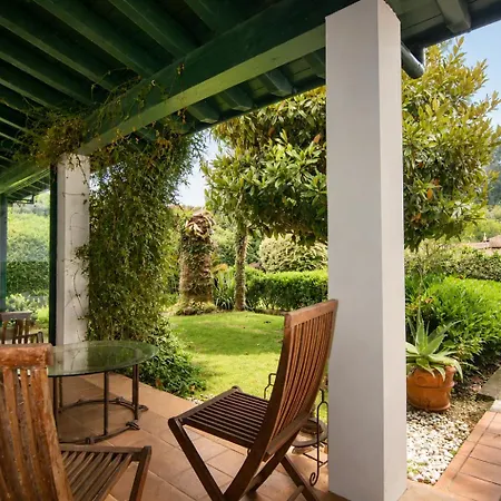 Casa Con Jardin En Novales, Entre Comillas, Santillana Y La Costa Дом отдыха *